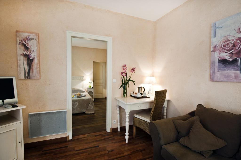 Logis Le Quai Fleuri Hotel Les Villages Voveens Phòng bức ảnh