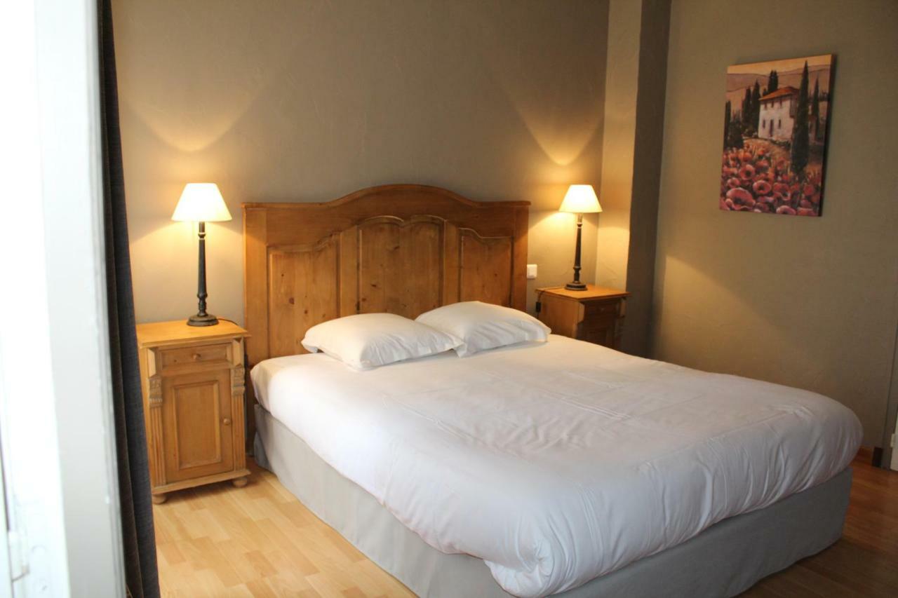 Logis Le Quai Fleuri Hotel Les Villages Voveens Ngoại thất bức ảnh
